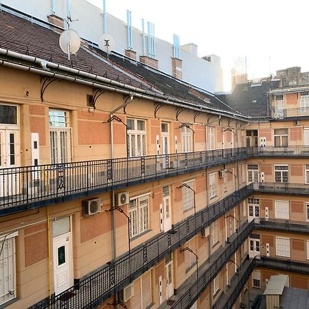 Chairman'S Apartment Budapest Exterior photo